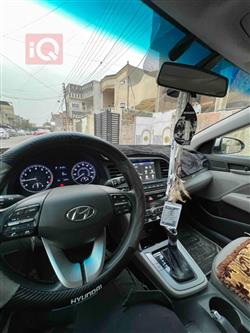 هیوندای ئەلەنترا